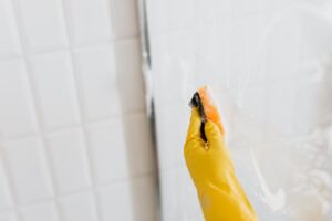 Image of a deep cleaning on bathroom tiles